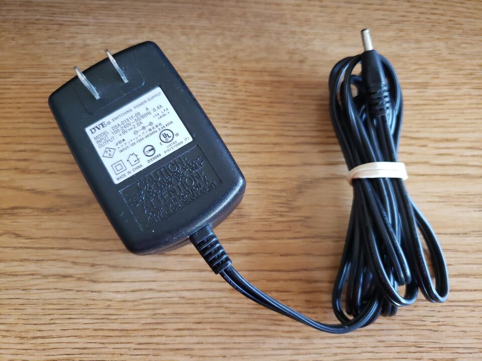 Premium New Replacement DVE DSA-0151F-09 9V 2A AC DC Power Adapter Charger Description